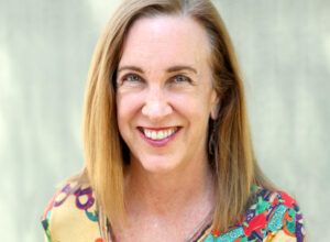 Dr Mitzi Gold